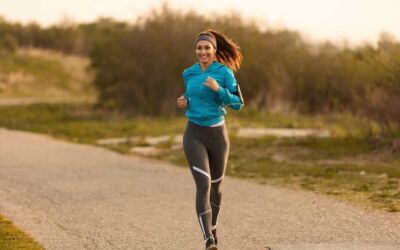 Wie du deinen inneren Schweinhund überwinden kannst, erfährst du von Marathonläuferin Claudia Dreher